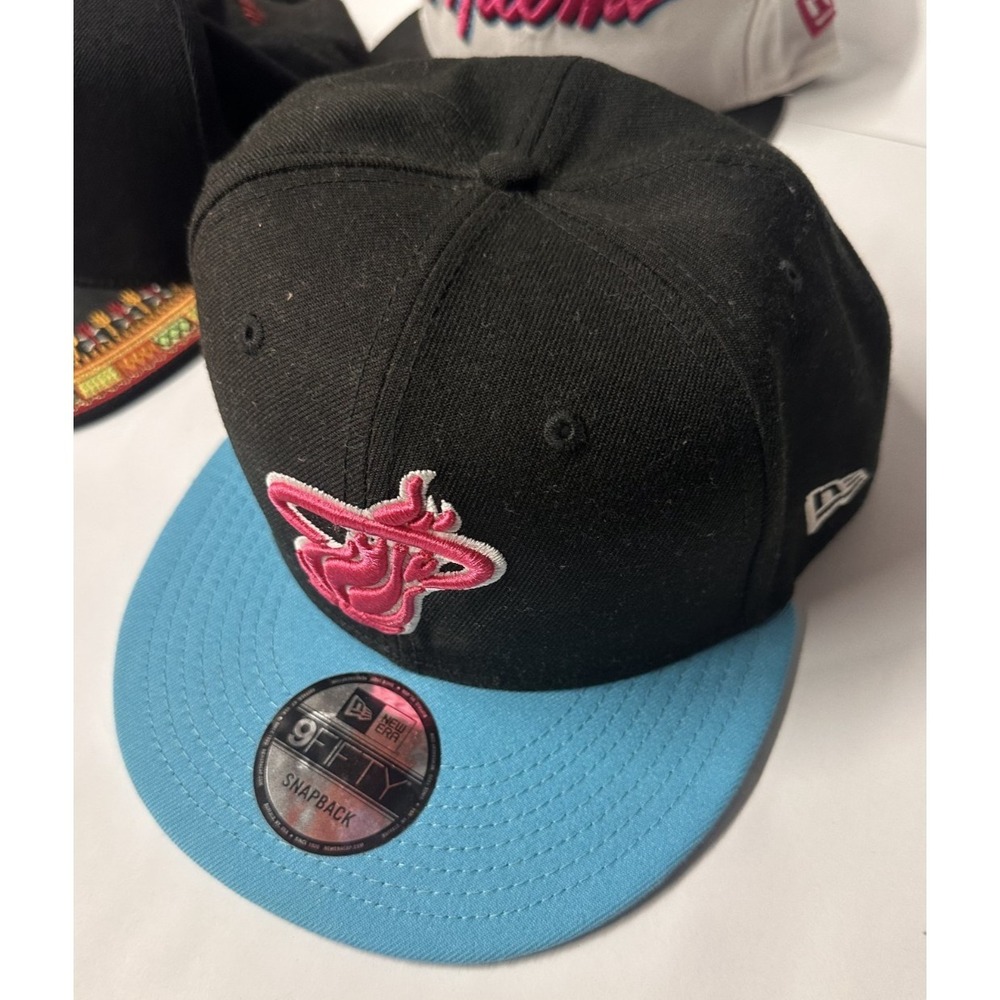 ~2010 RARE! Lot of 5 Miami Heat NBA Snapback Hats New Era 9FIFTY Mitchell & Ness - Picture 2 of 16